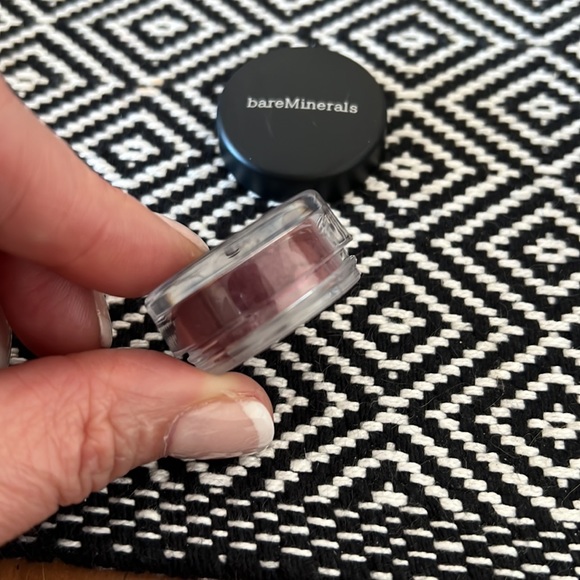 Ambition by BareMinerals - Picture 4 of 4